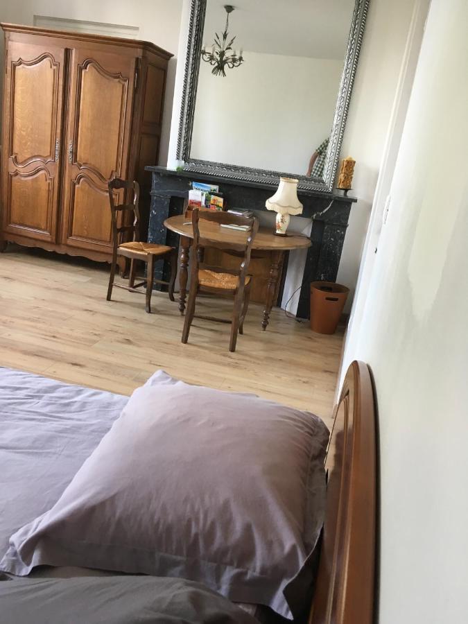 Chambre D'Hote Du Quai Rimbaud Charleville-Mézières Εξωτερικό φωτογραφία