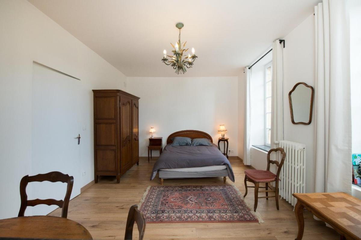 Chambre D'Hote Du Quai Rimbaud Charleville-Mézières Εξωτερικό φωτογραφία